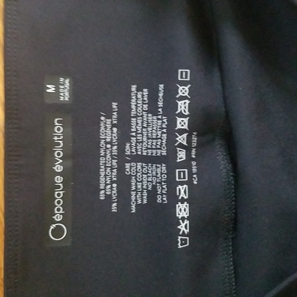 Epoque Evolution Black Leggings W/Ankle front slits Size Medium - Picture 3 of 3